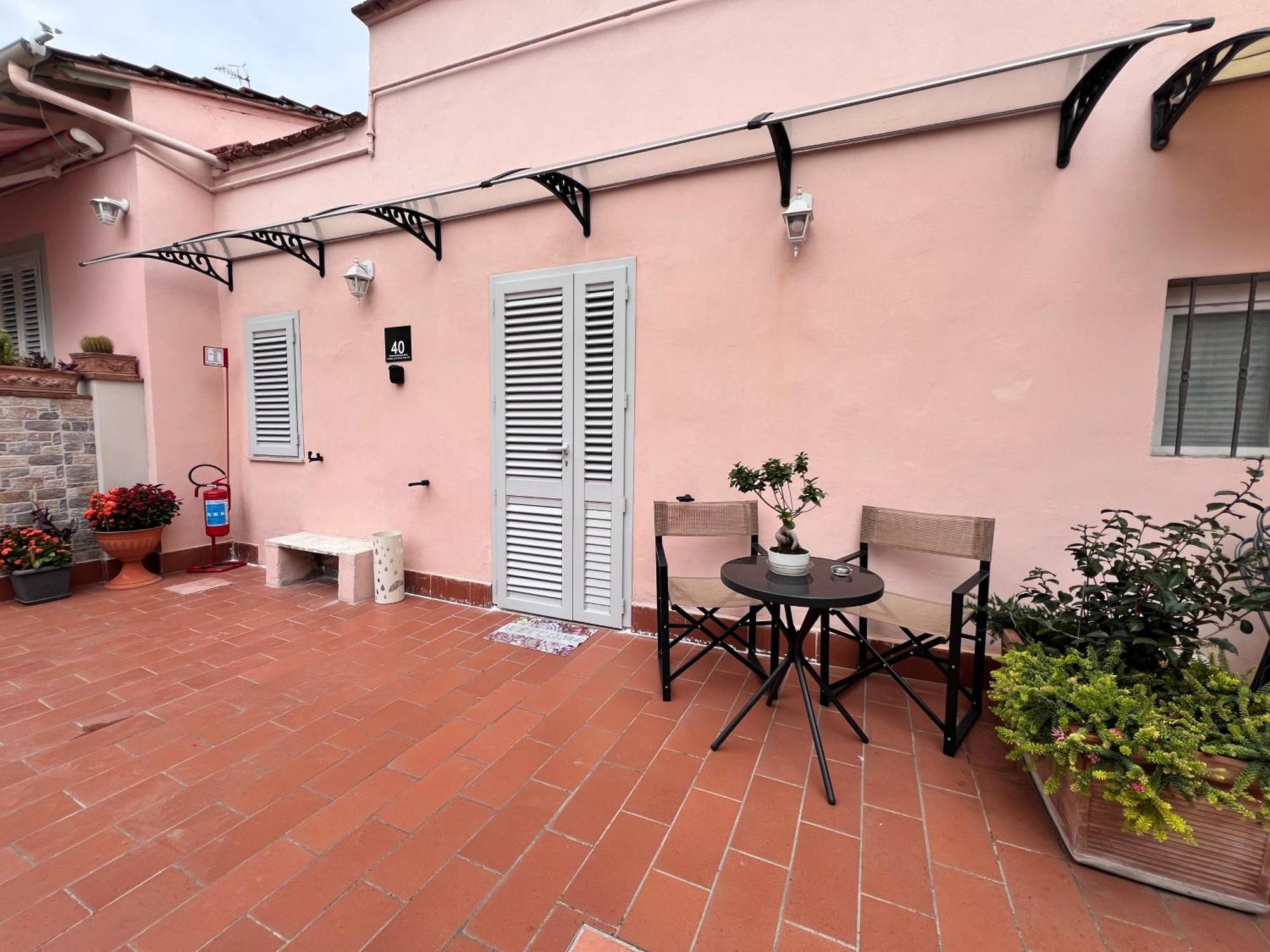 Home Cavour Prato Prato  Kültér fotó